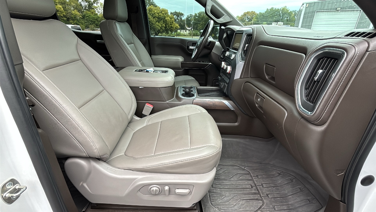 GMC Sierra 1500 SLT Crew Cab Short Box 4WD 2021 GMC Sierra 1500 SLT Crew Cab Short Box 4WD 2021