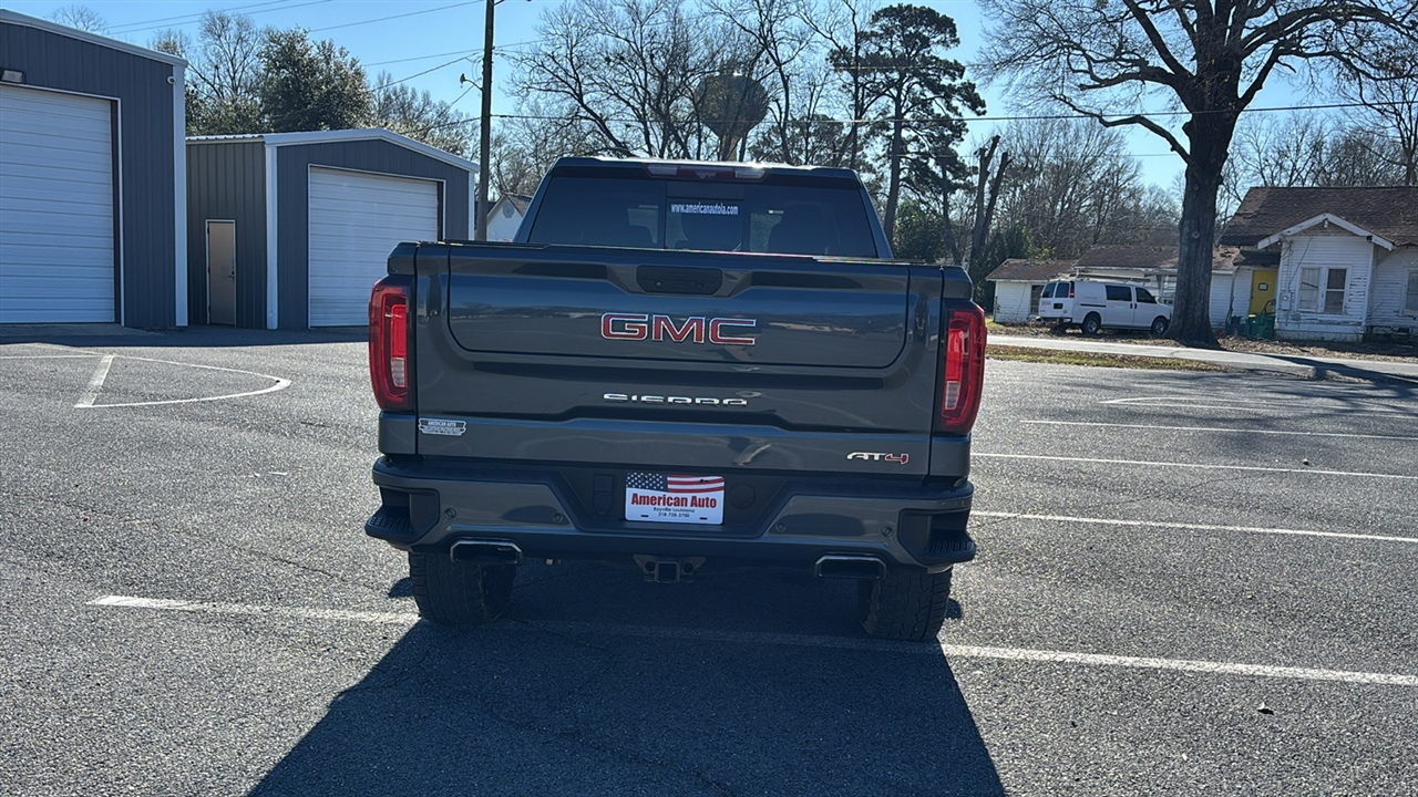 GMC Sierra 1500 AT4 Crew Cab Long Box 4WD 2020