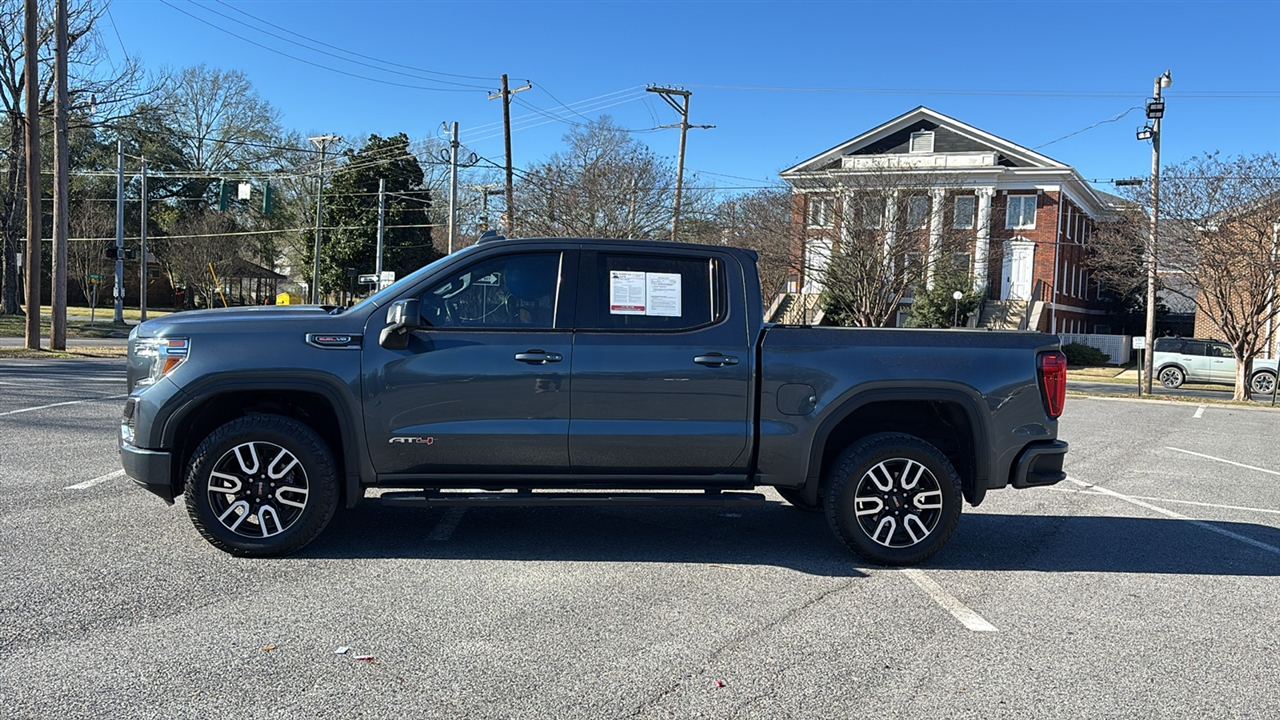 GMC Sierra 1500 AT4 Crew Cab Long Box 4WD 2020