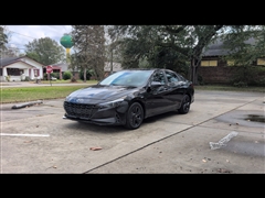 2023 Hyundai Elantra 