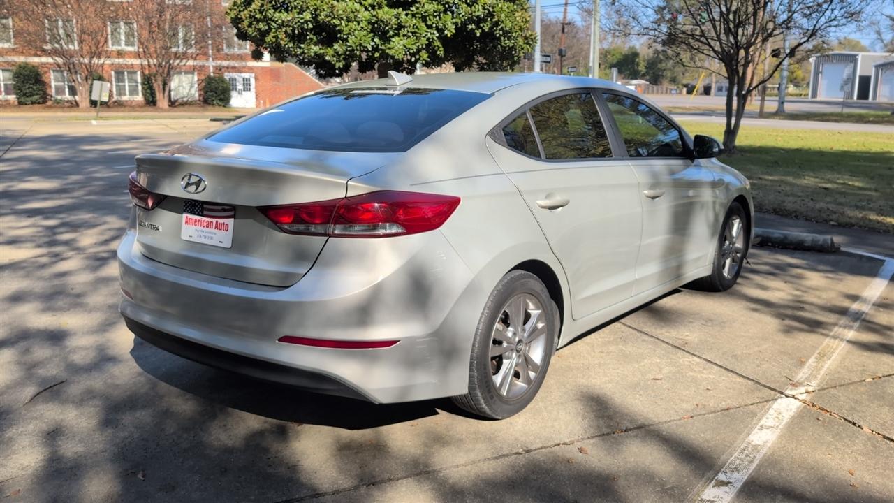 Hyundai Elantra Limited 2018