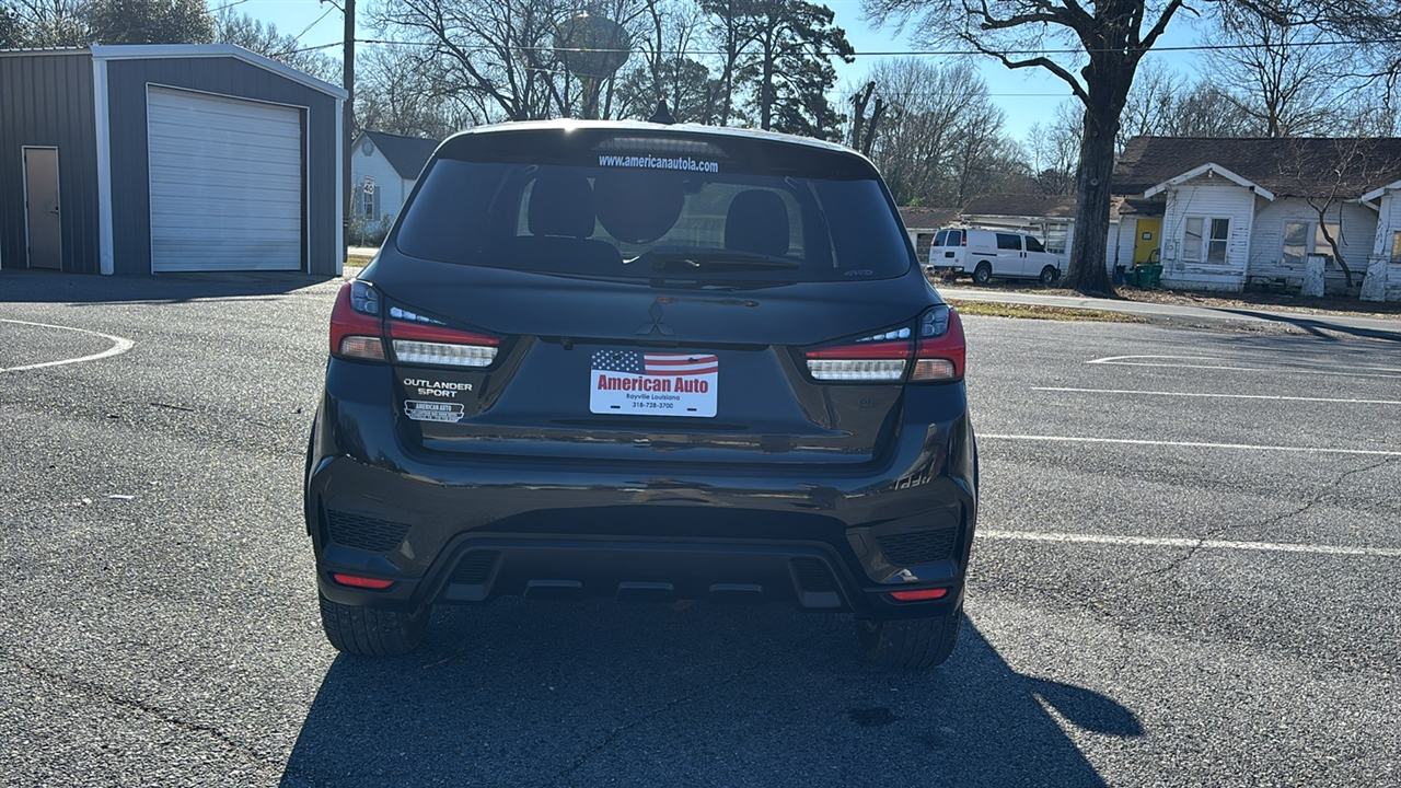 Mitsubishi Outlander Sport 2.0 ES AWD 2021