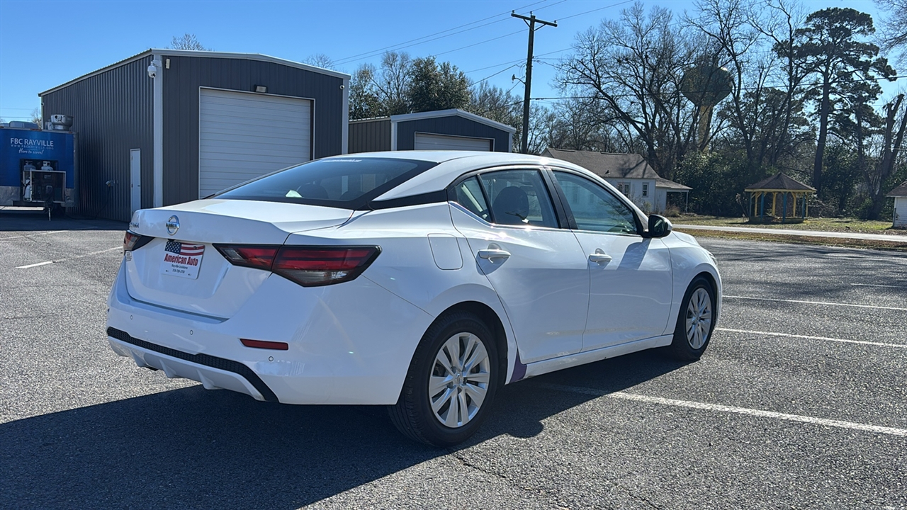 Nissan Sentra S 2020