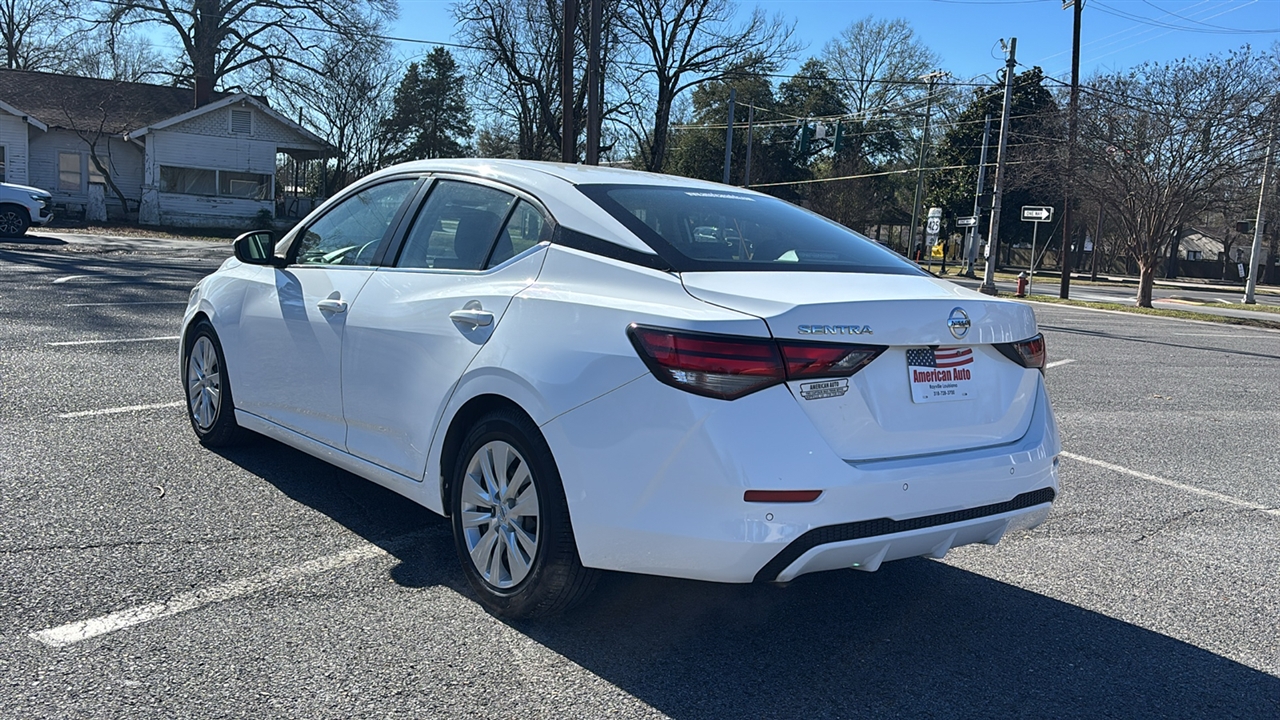 Nissan Sentra S 2020