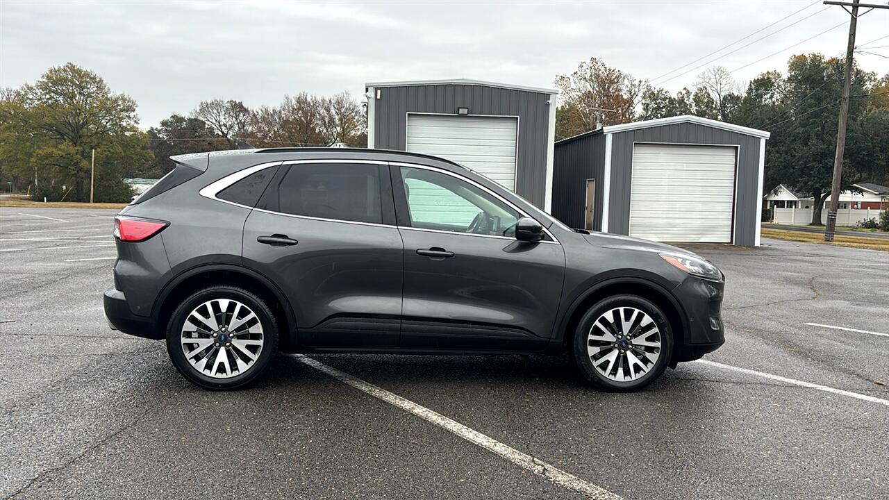 Ford Escape Hybrid Titanium AWD 2020