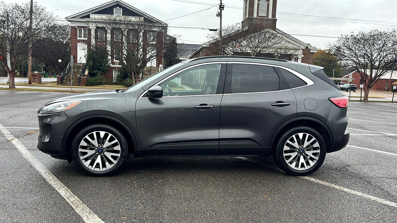 Ford Escape Hybrid Titanium AWD 2020