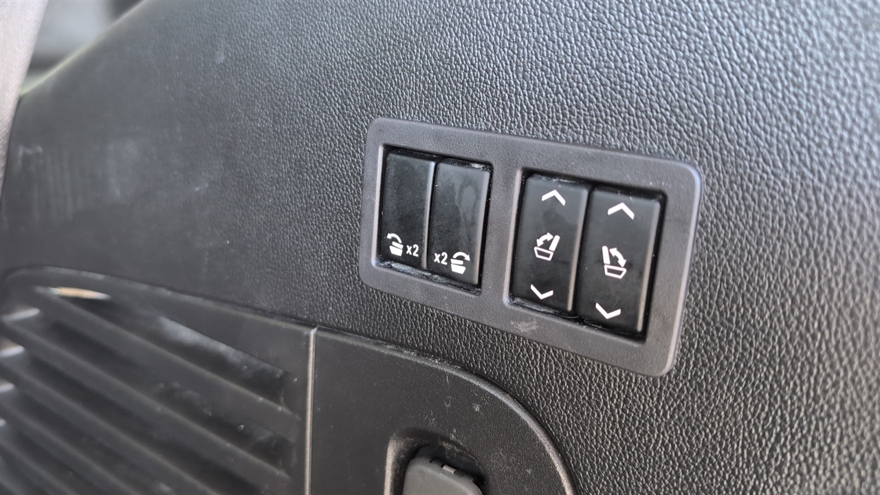 GMC Yukon SLT 2WD 2019