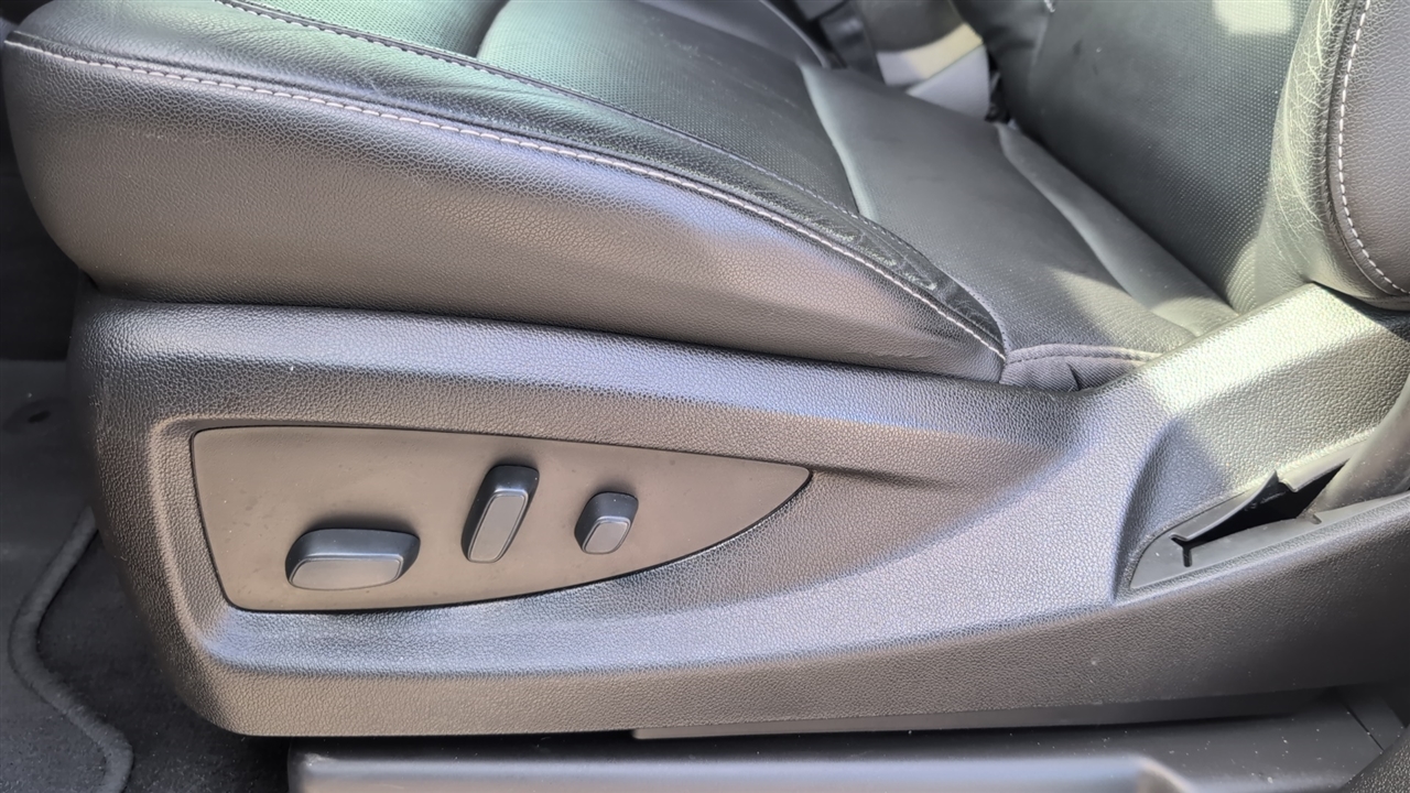 GMC Yukon SLT 2WD 2019