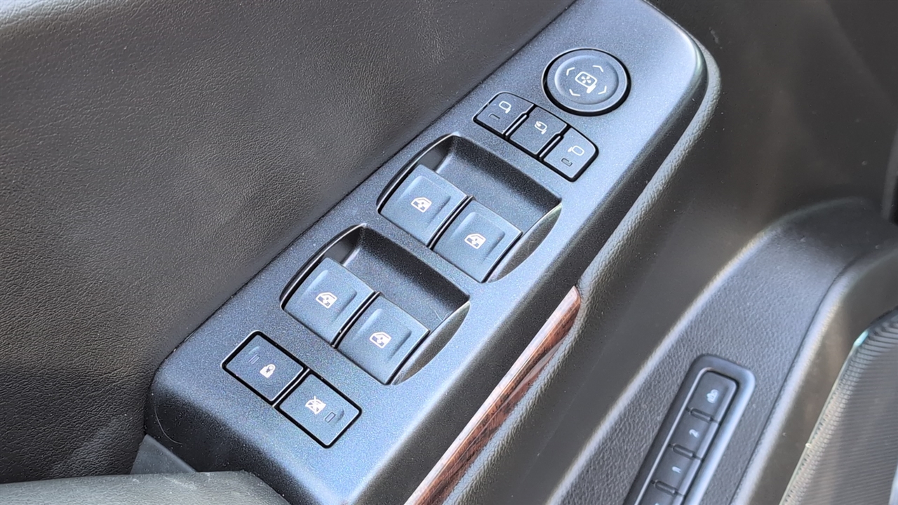 GMC Yukon SLT 2WD 2019