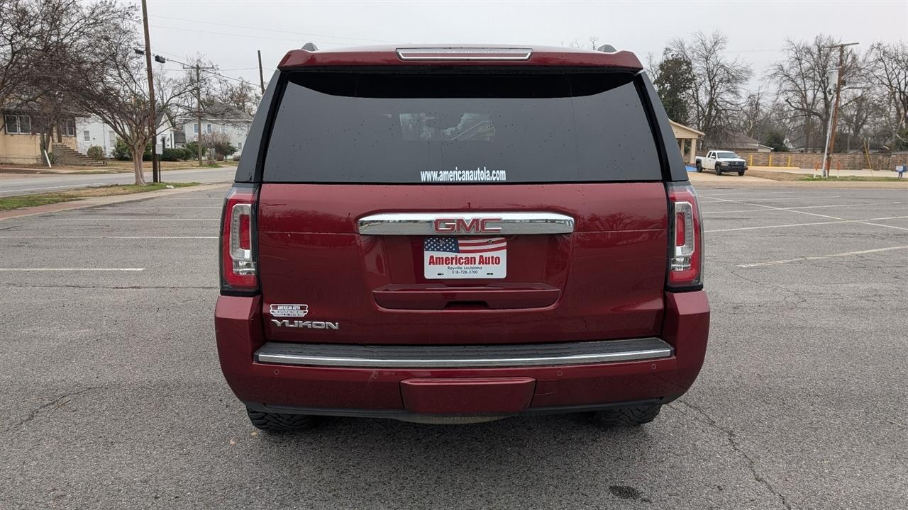 GMC Yukon Denali 4WD 2019