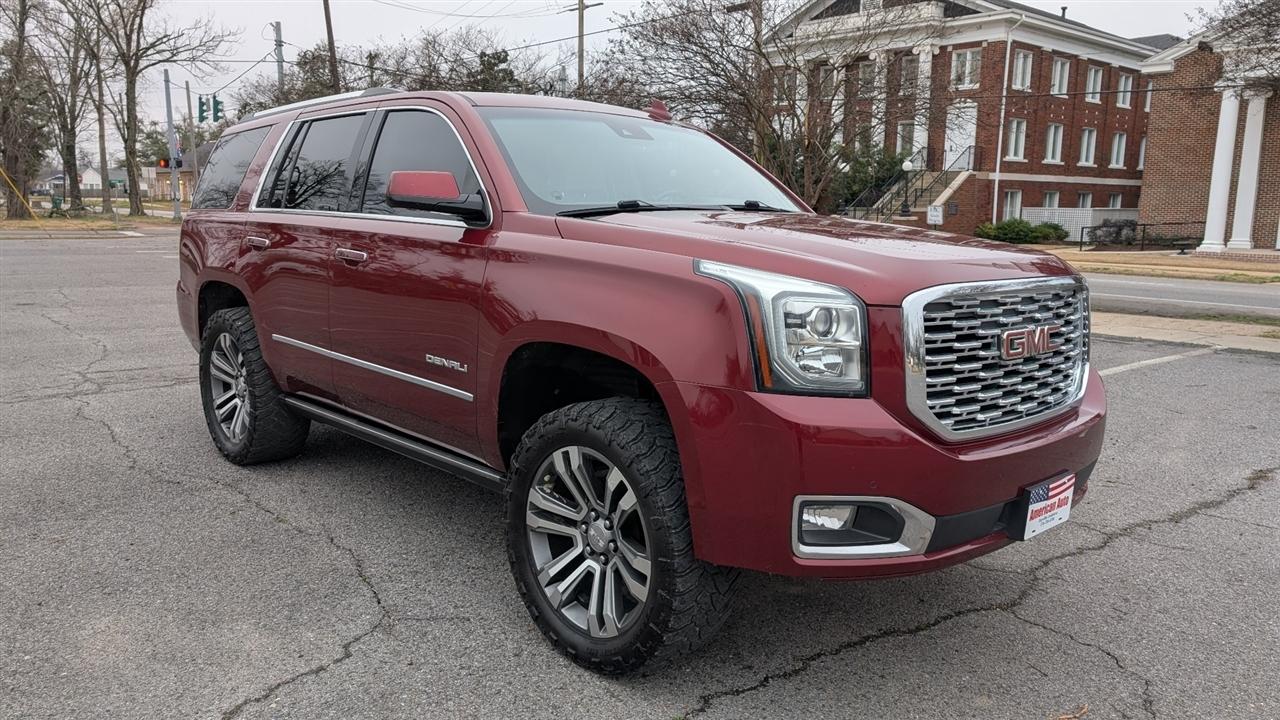 GMC Yukon Denali 4WD 2019