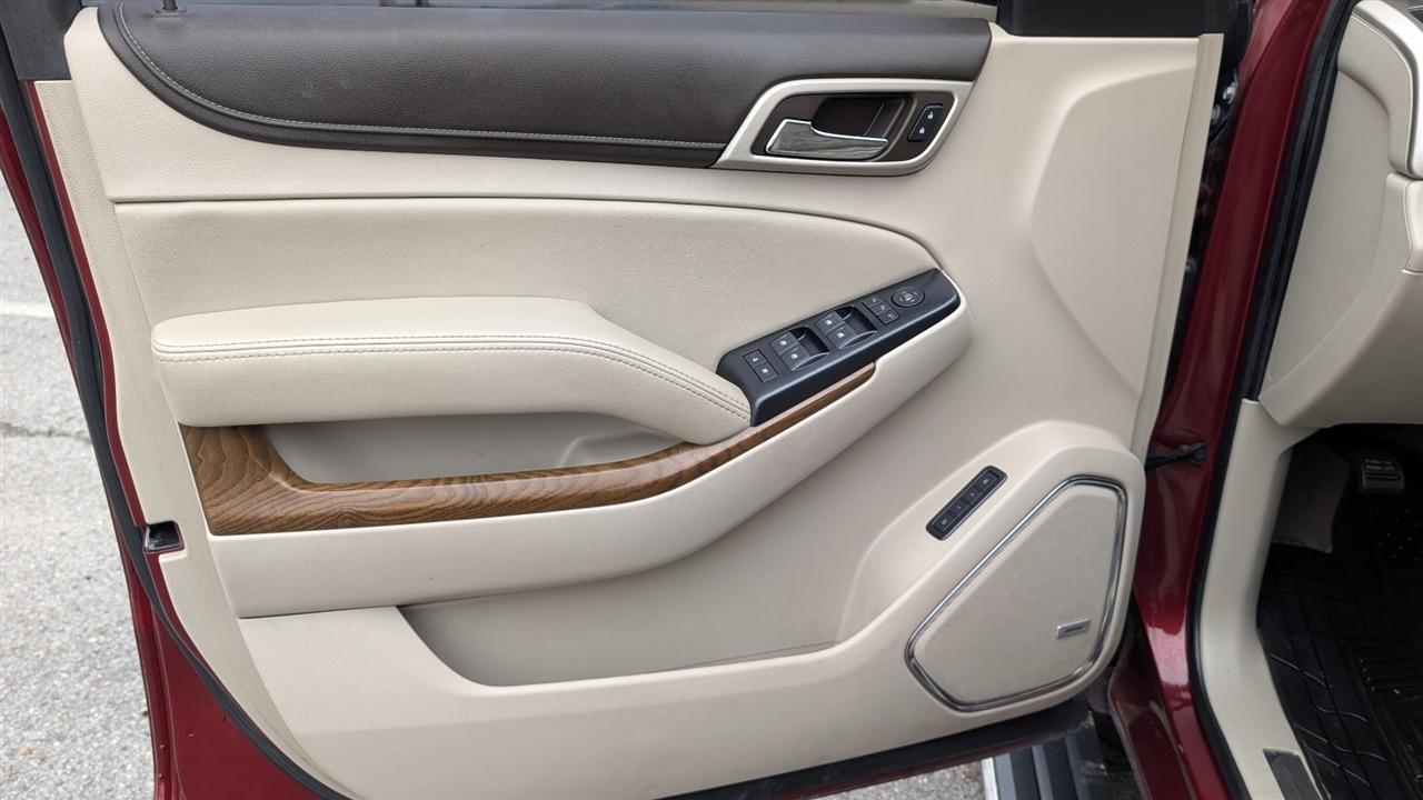 GMC Yukon Denali 4WD 2019