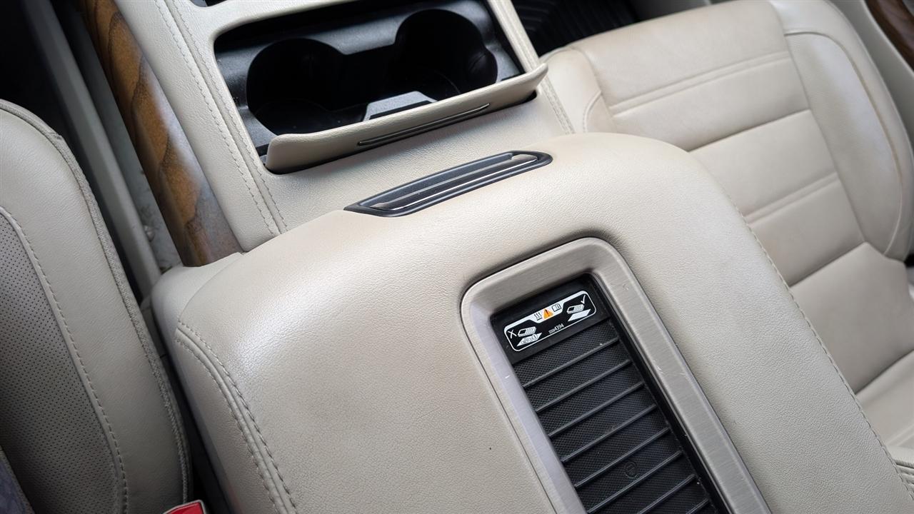 GMC Yukon Denali 4WD 2019