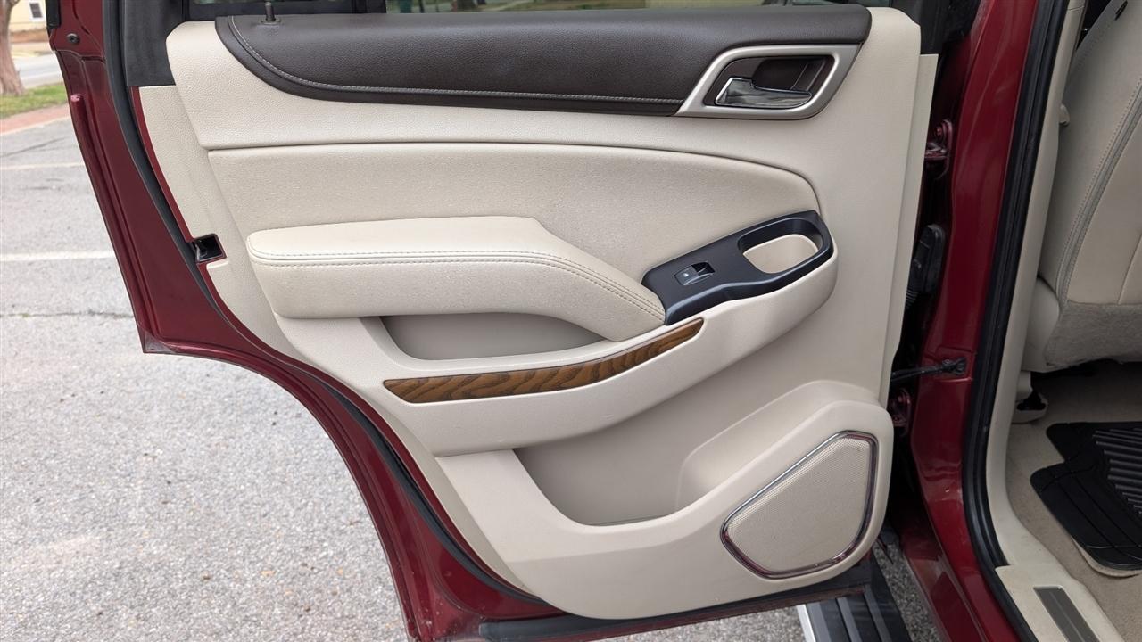 GMC Yukon Denali 4WD 2019