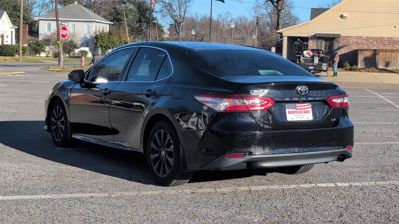Toyota Camry LE 4D Sedan 2018