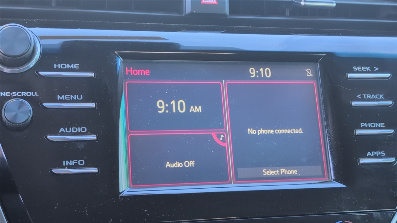 Toyota Camry LE 4D Sedan 2018