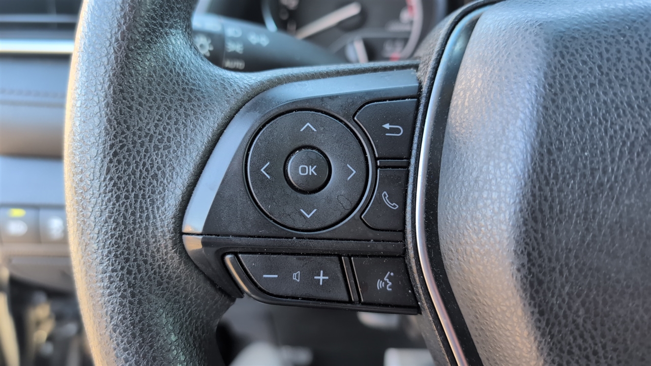 Toyota Camry LE 4D Sedan 2018