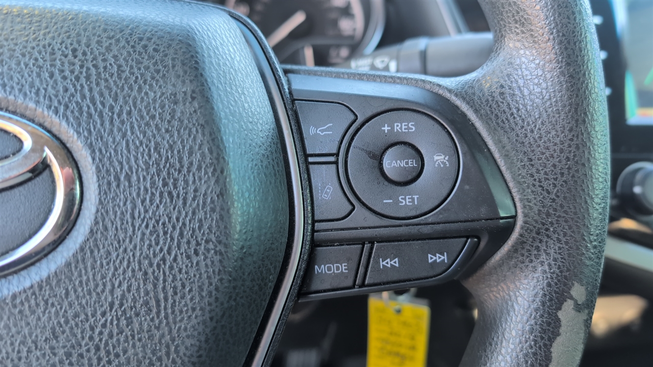 Toyota Camry LE 4D Sedan 2018