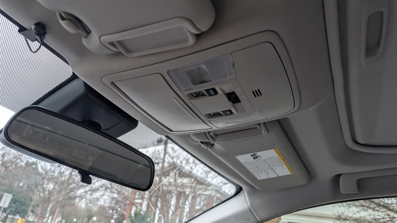 Toyota RAV4 XLE FWD 2018