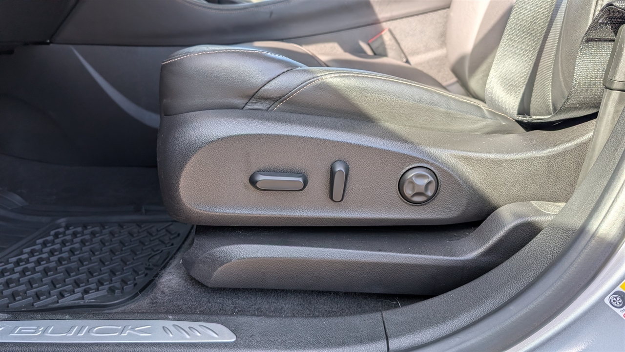 Buick Envision Essense 2017