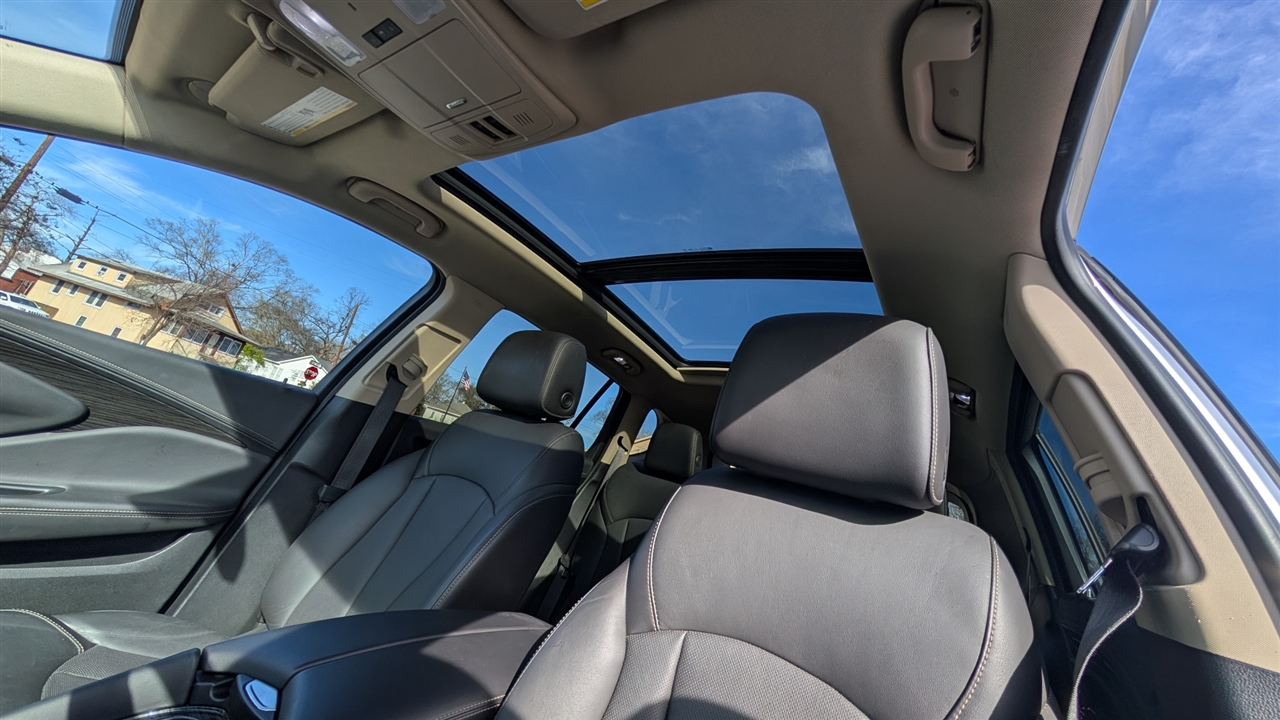 Buick Envision Essense 2017