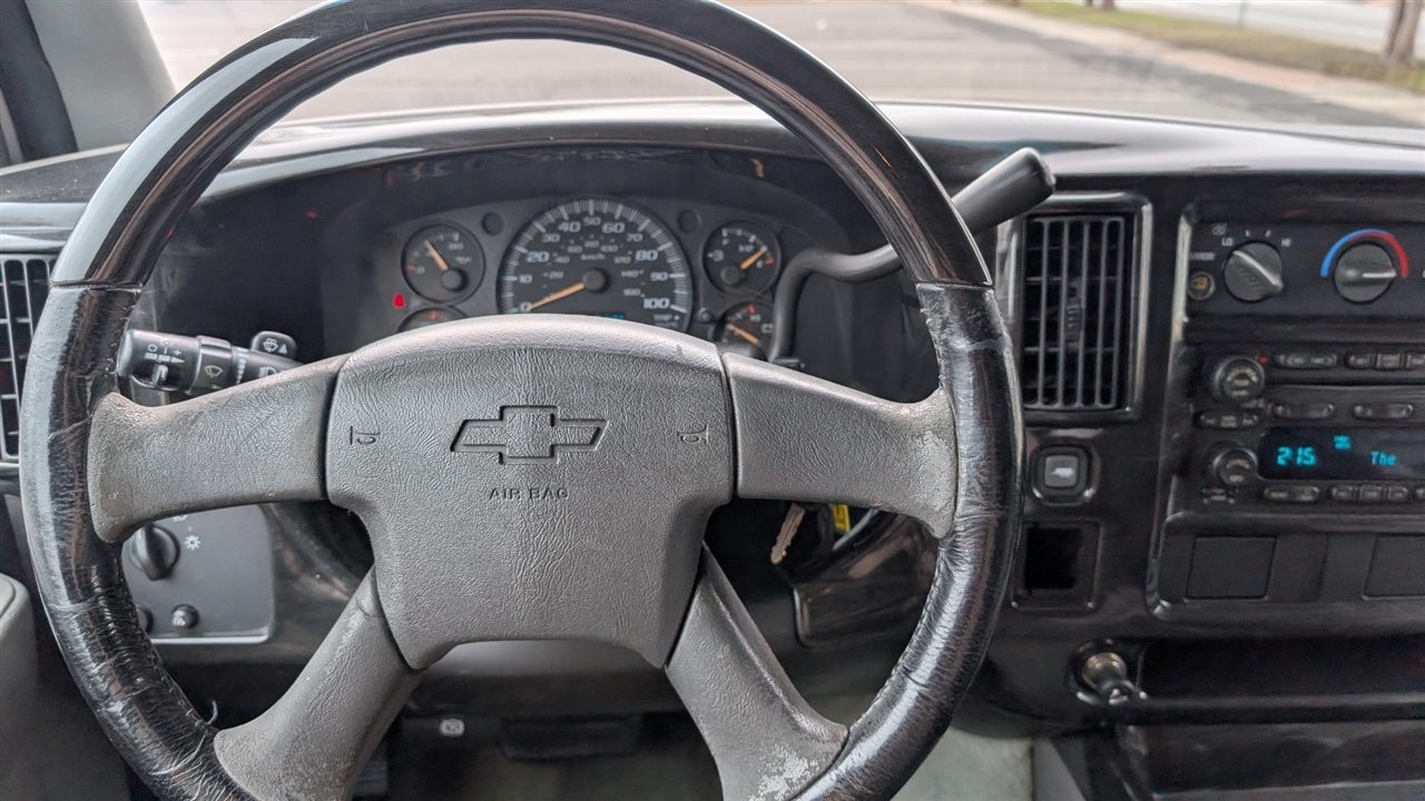 Chevrolet Express 1500 Cargo 2006