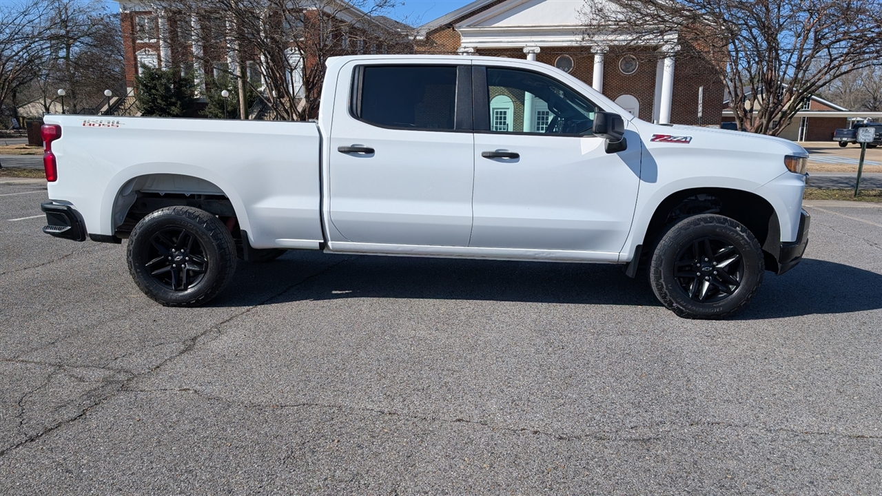 Chevrolet Silverado 1500 Custom Trail Boss Crew Cab Long Box 4WD 2021