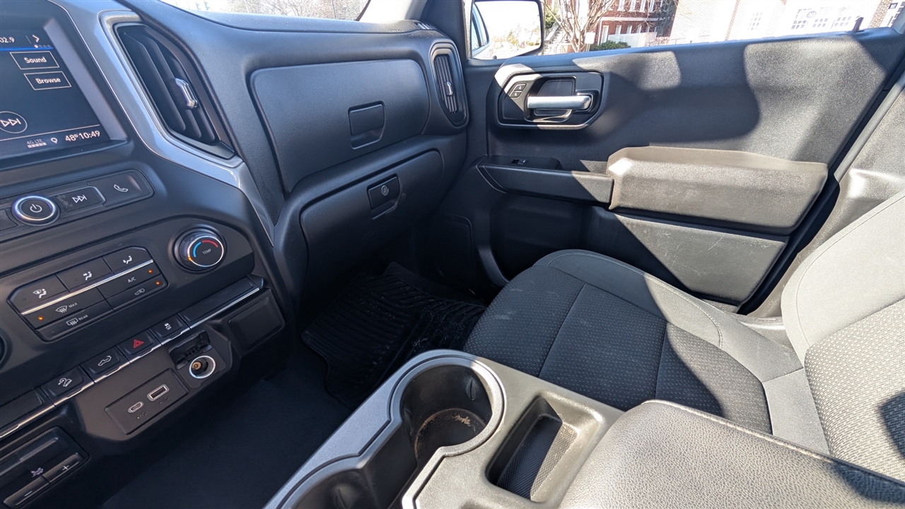 Chevrolet Silverado 1500 Custom Trail Boss Crew Cab Long Box 4WD 2021