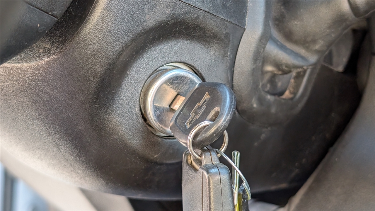 Chevrolet Silverado 1500 Custom Trail Boss Crew Cab Long Box 4WD 2021