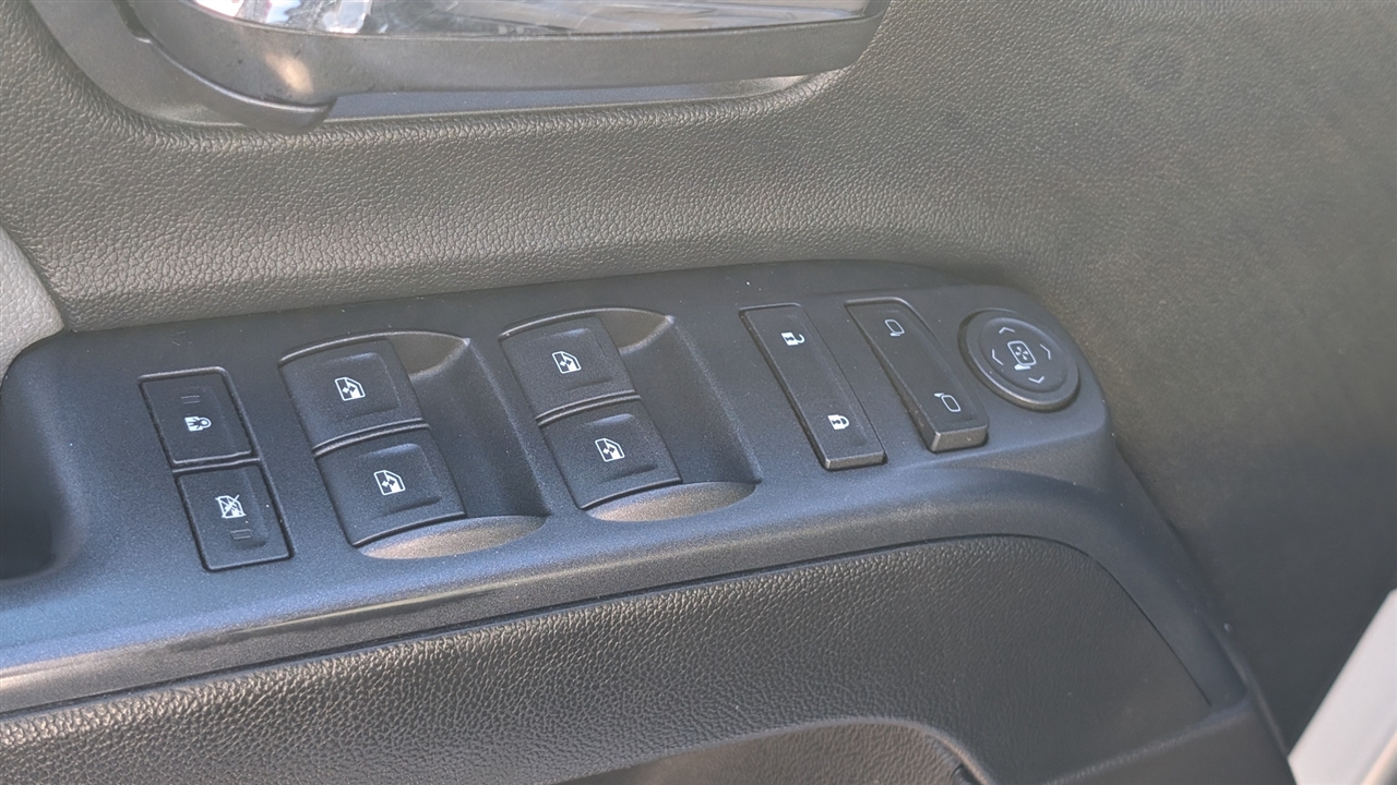 Chevrolet Silverado 1500 Work Truck Double Cab 4WD 2017