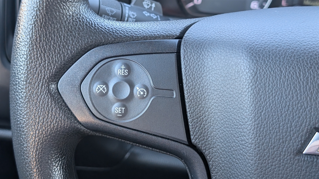 Chevrolet Silverado 1500 Work Truck Double Cab 4WD 2017