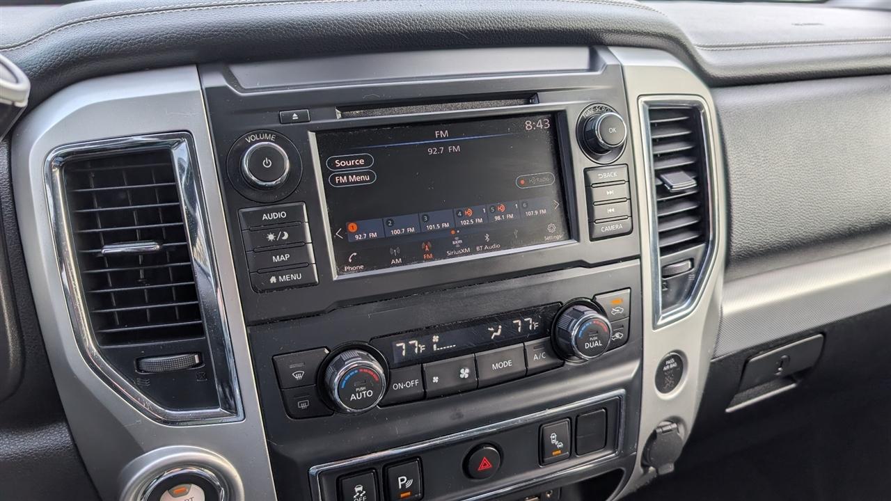 Nissan Titan SV Crew Cab 4WD 2019