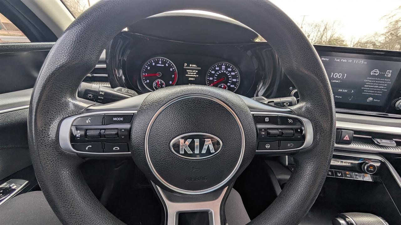 Kia K5 LXS 2021