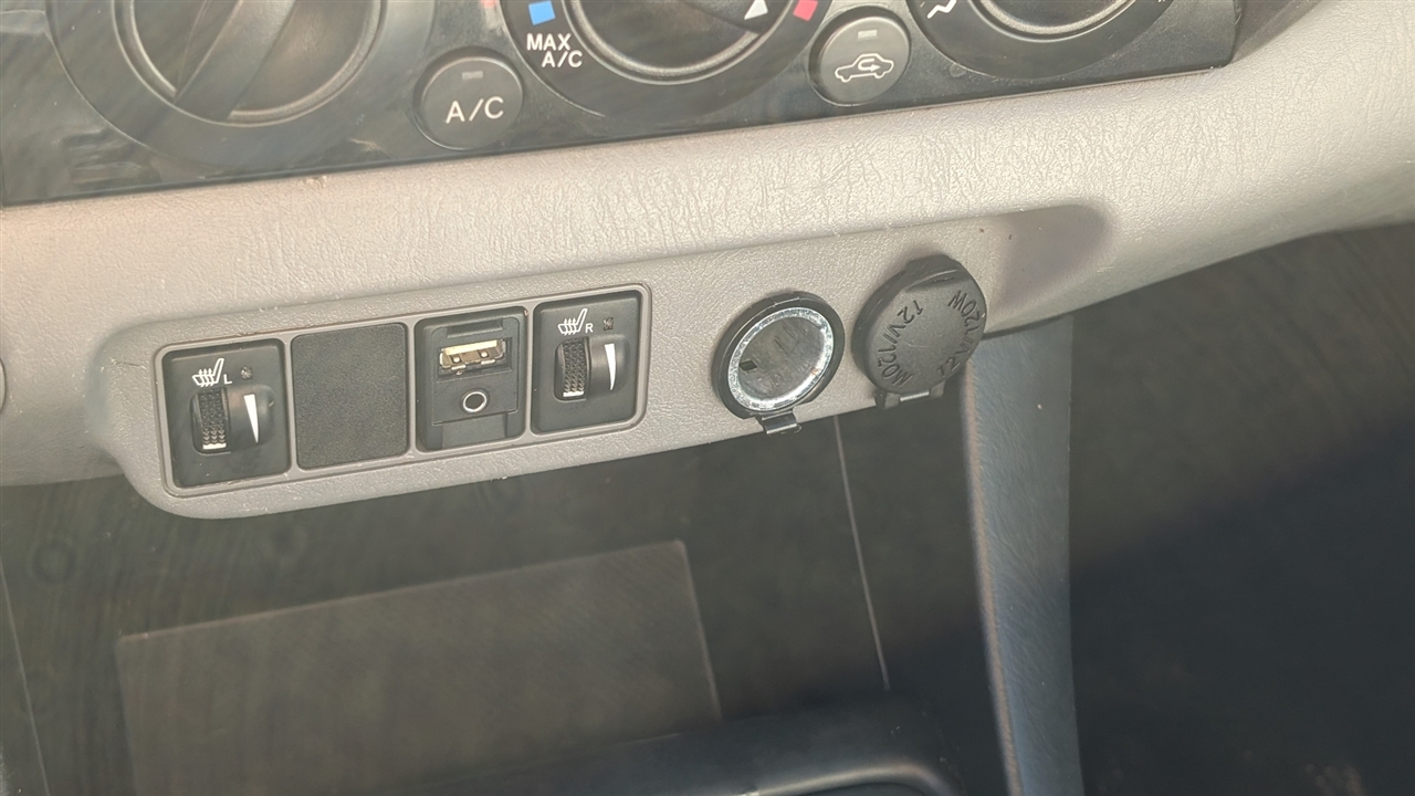 Toyota Tacoma PreRunner Double Cab V6 Auto 2WD 2013