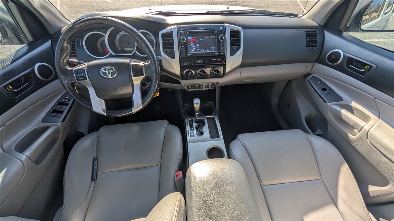 Toyota Tacoma PreRunner Double Cab V6 Auto 2WD 2013