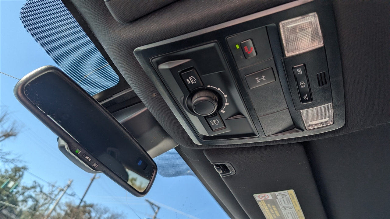 Toyota Tacoma SR5 Double Cab Long Bed V6 6AT 4WD 2022