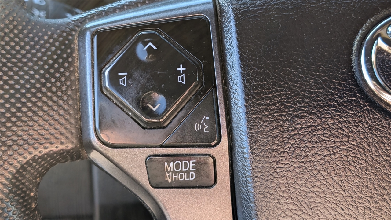 Toyota Tacoma SR5 Double Cab Long Bed V6 6AT 4WD 2022