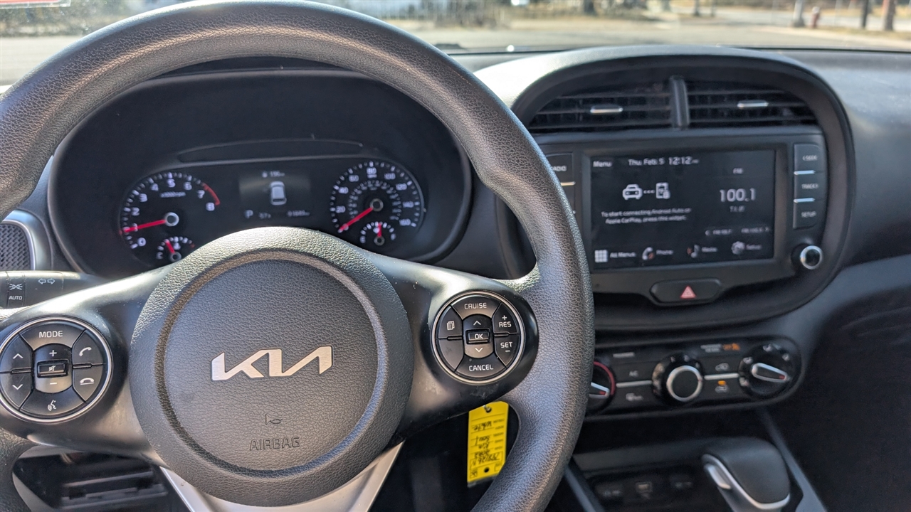 Kia Soul LX CVT 2022