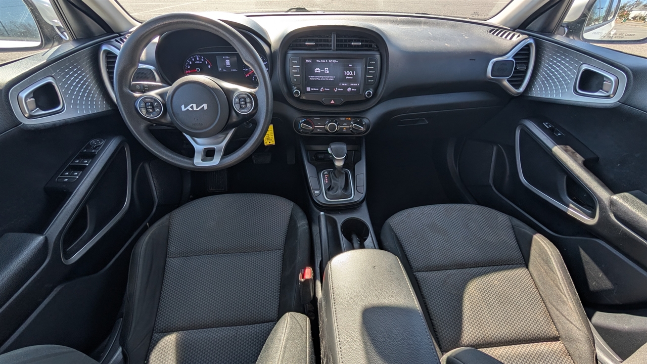 Kia Soul LX CVT 2022