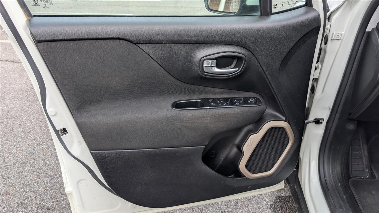 Jeep Renegade Latitude FWD 2017