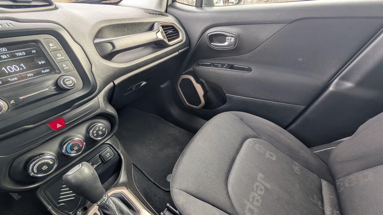 Jeep Renegade Latitude FWD 2017