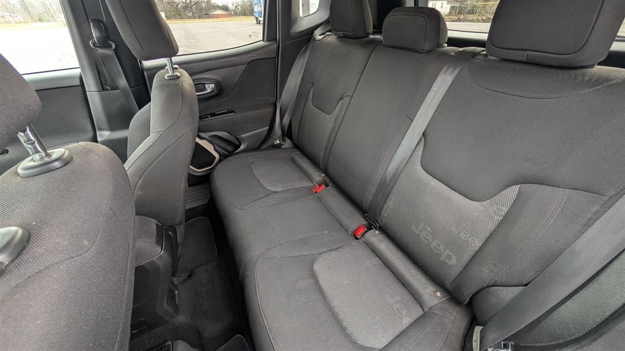 Jeep Renegade Latitude FWD 2017