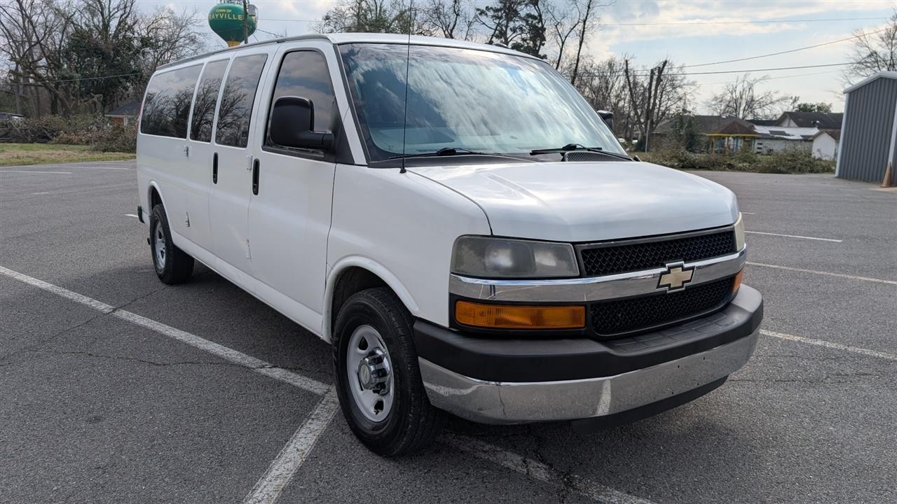 Chevrolet Express LT 3500 Extended 2012