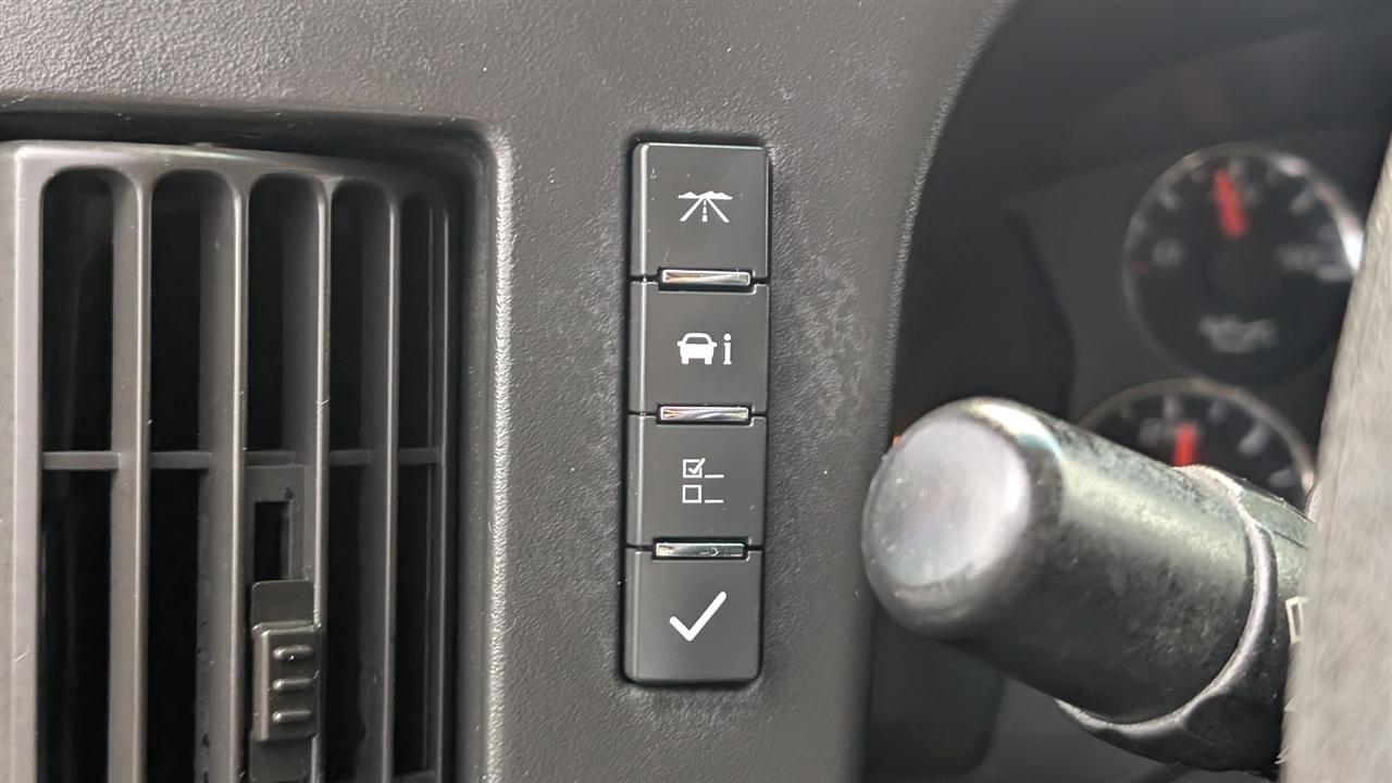 Chevrolet Express LT 3500 Extended 2012