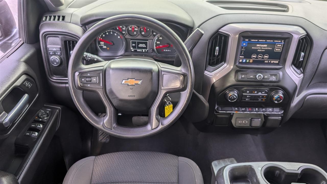 Chevrolet Silverado 1500 Custom Crew Cab Short Box 2WD 2021