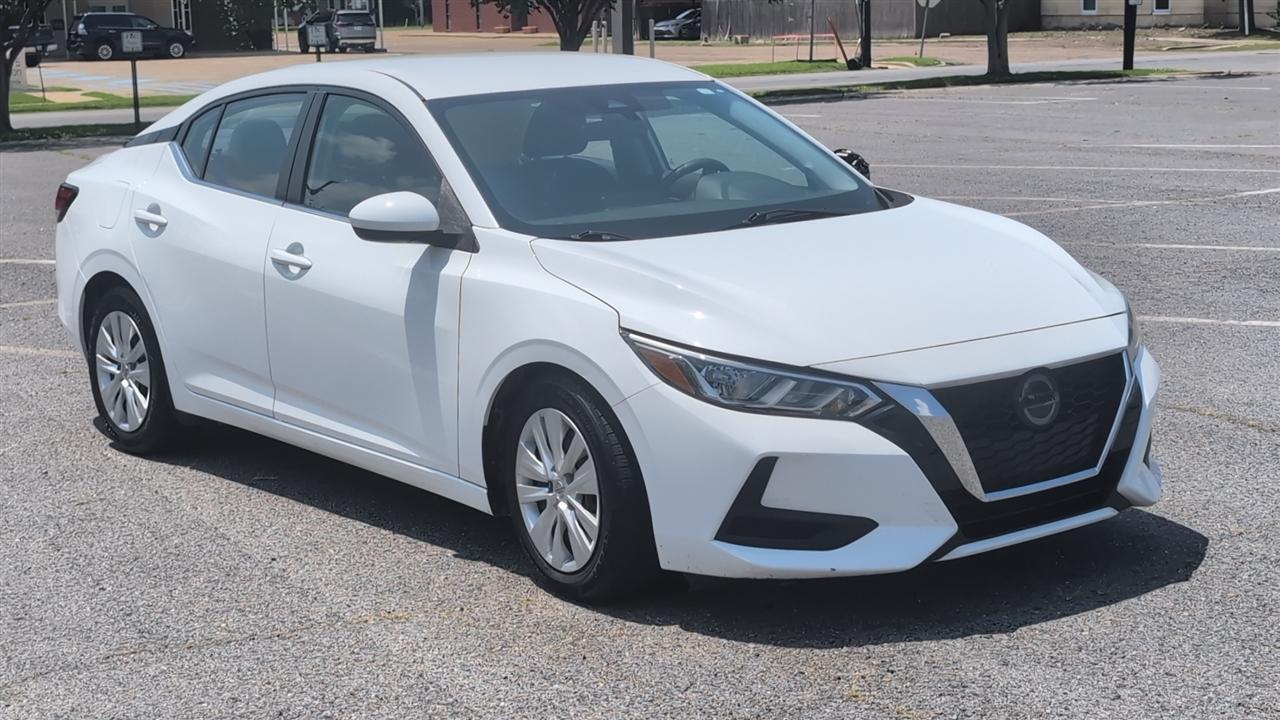 Nissan Sentra S 2020