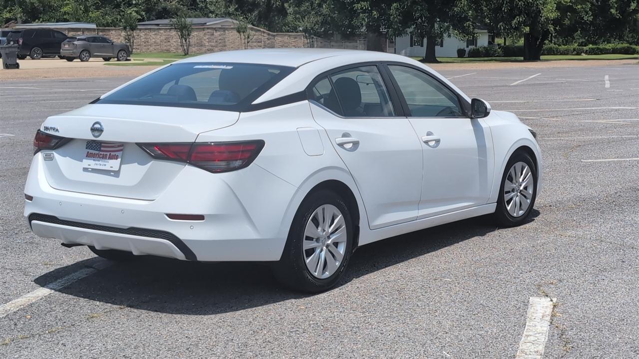 Nissan Sentra S 2020