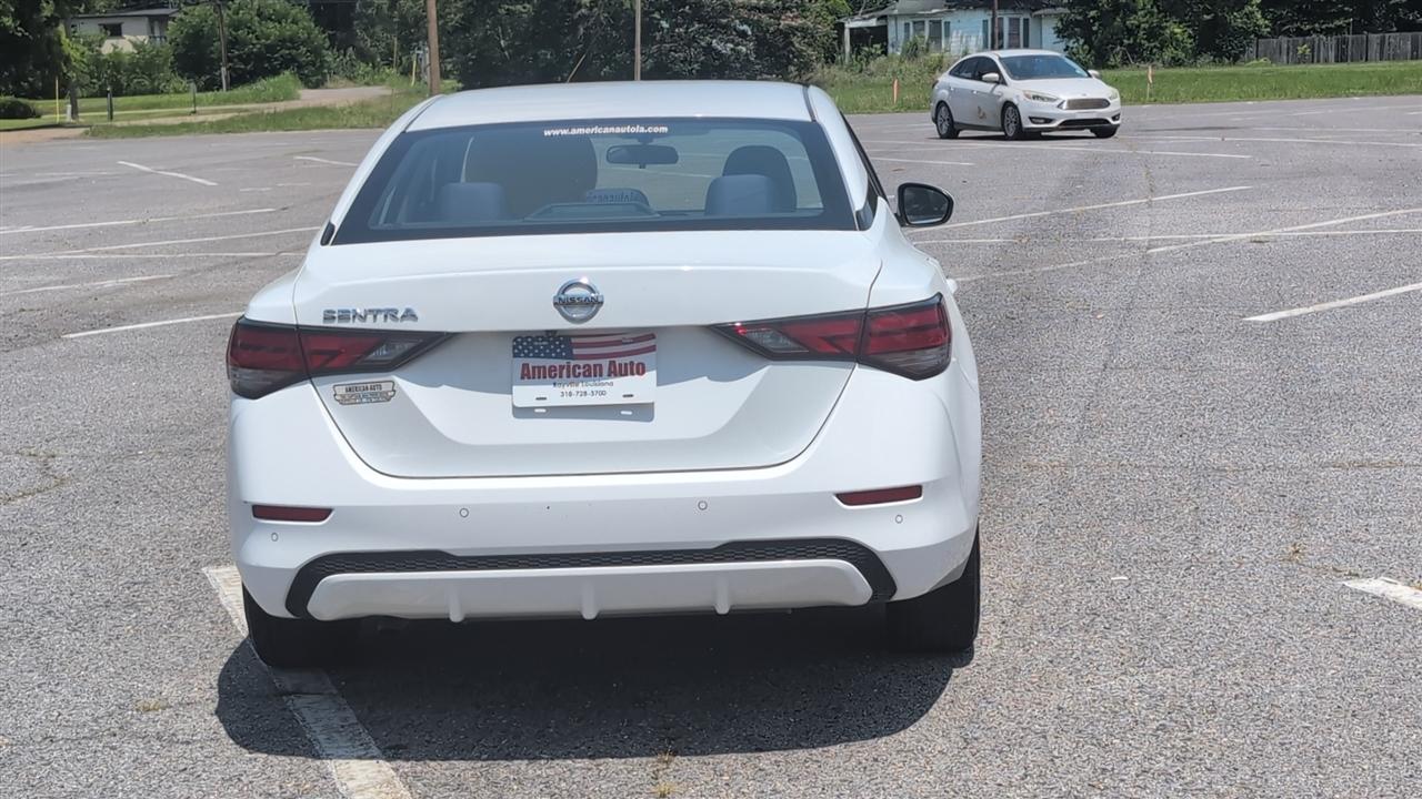 Nissan Sentra S 2020