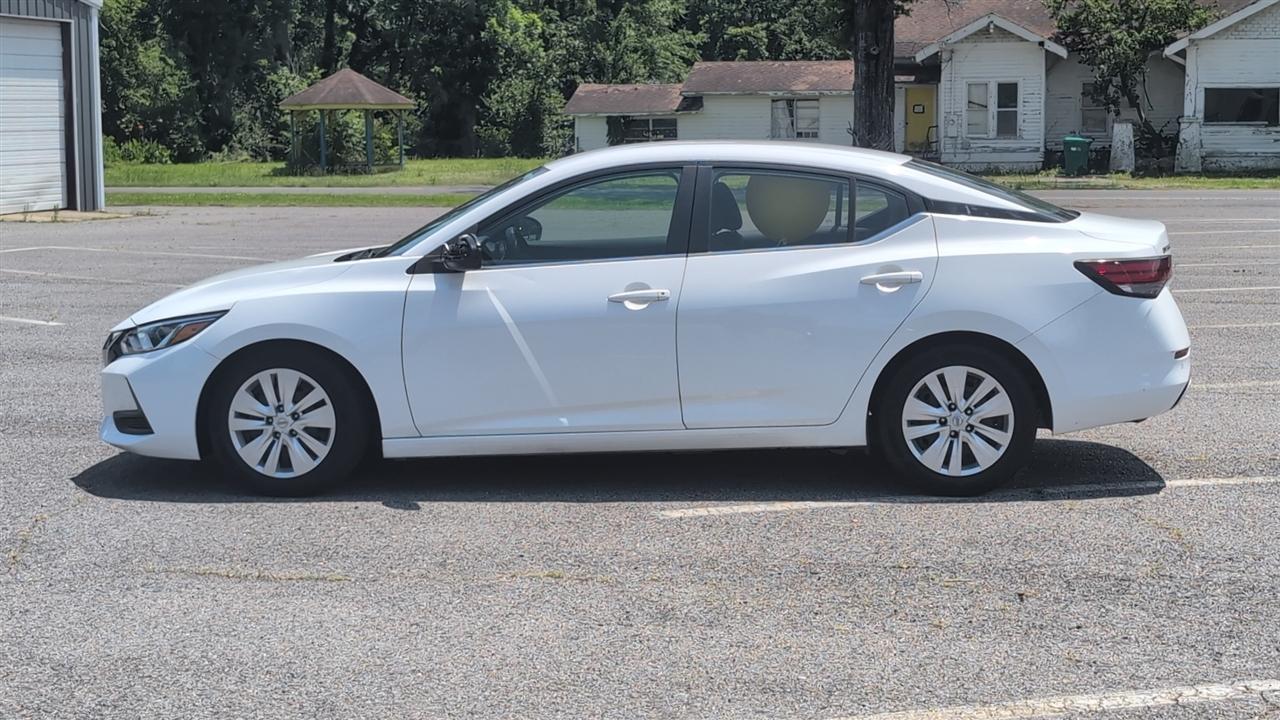 Nissan Sentra S 2020