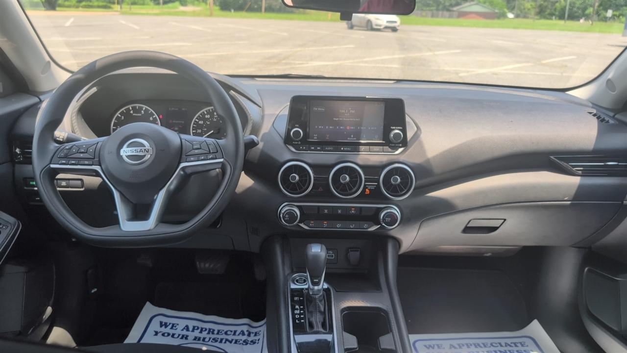 Nissan Sentra S 2020